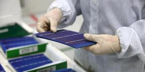 豐田與夏普聯(lián)手推進(jìn)光伏充電電動(dòng)汽車技術(shù)，開啟道路測(cè)試與電池開發(fā)新階段